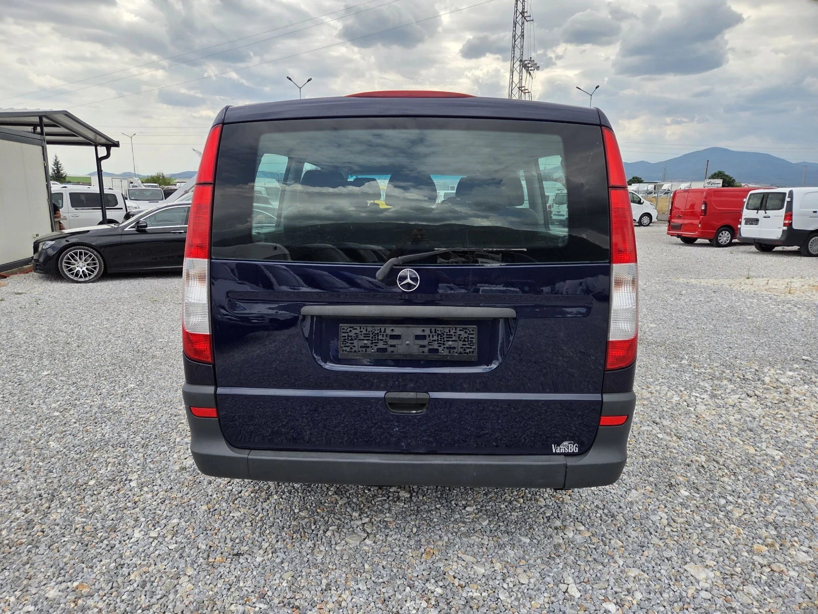 Mercedes-Benz Vito 111 CDI, 9 местно, Климатик, Дълга база - изображение 4