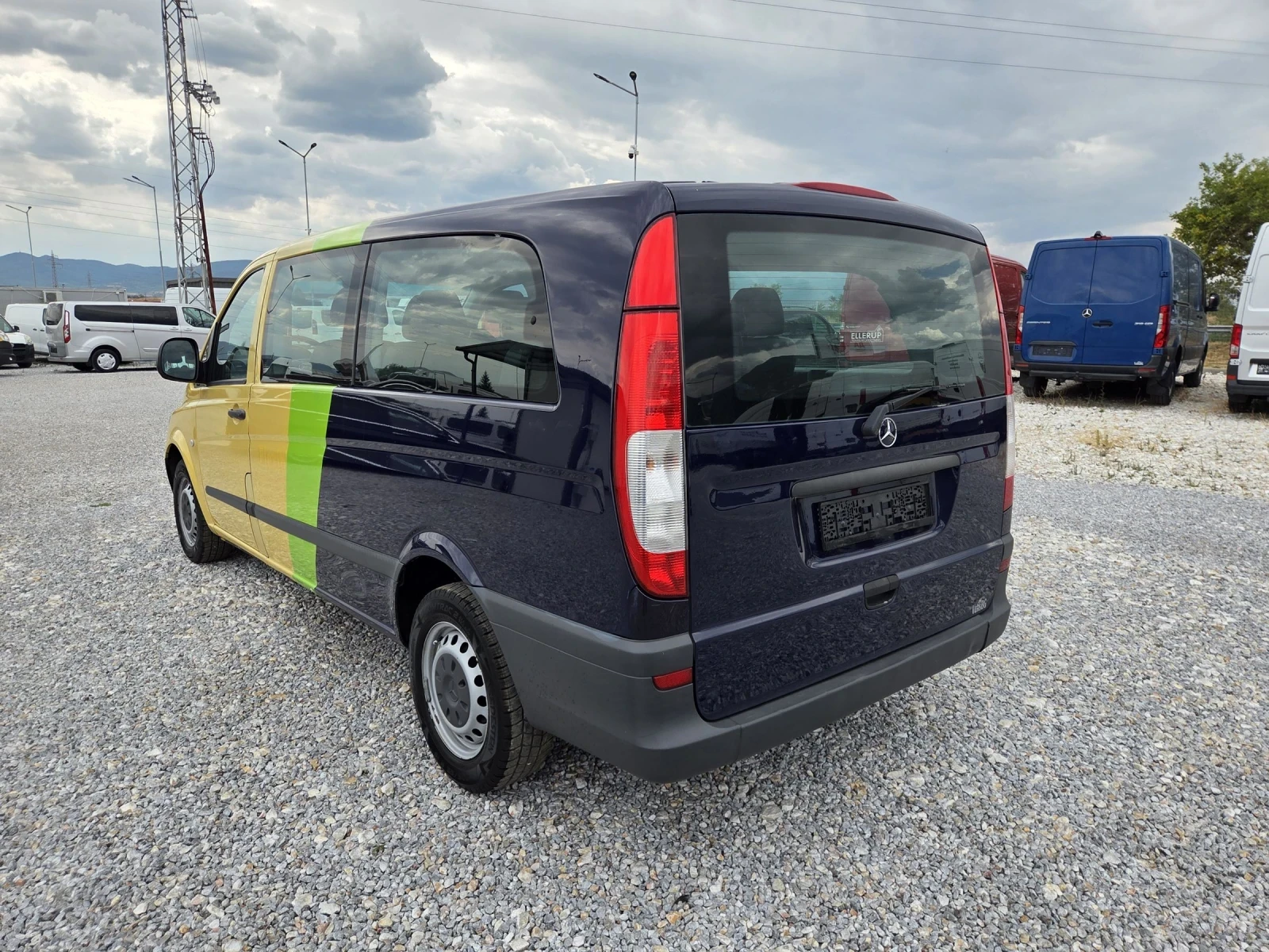 Mercedes-Benz Vito 111 CDI, 9 местно, Климатик, Дълга база - изображение 3