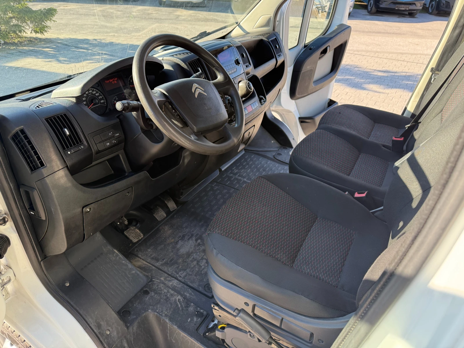 Citroen Jumper 3.85м. Клима Euro 5  - изображение 10