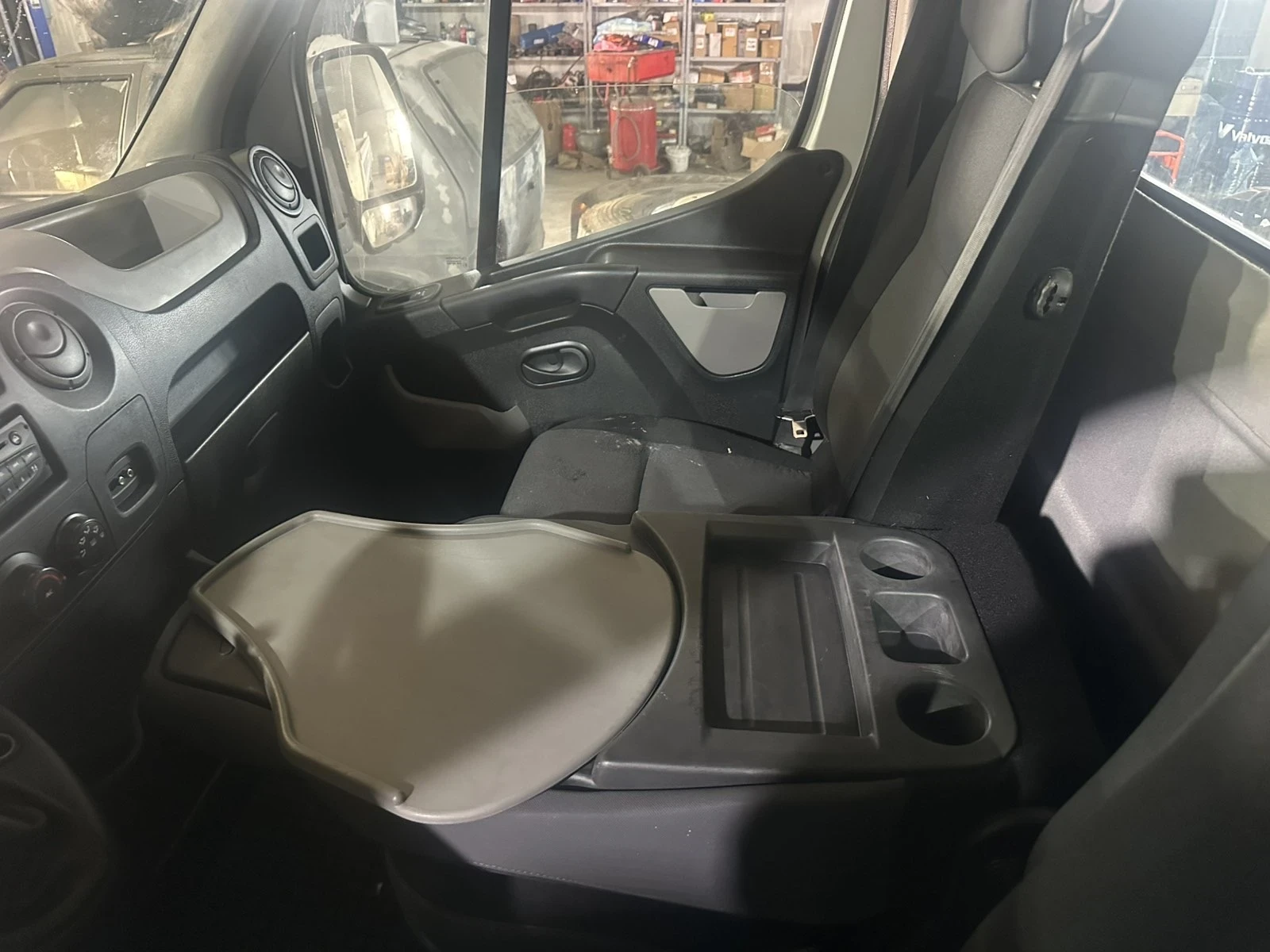 Renault Master 2.3 dCi Тристранен самосвал с кран 1200кг.на 2метр, снимка 10 - Бусове и автобуси - 54410301