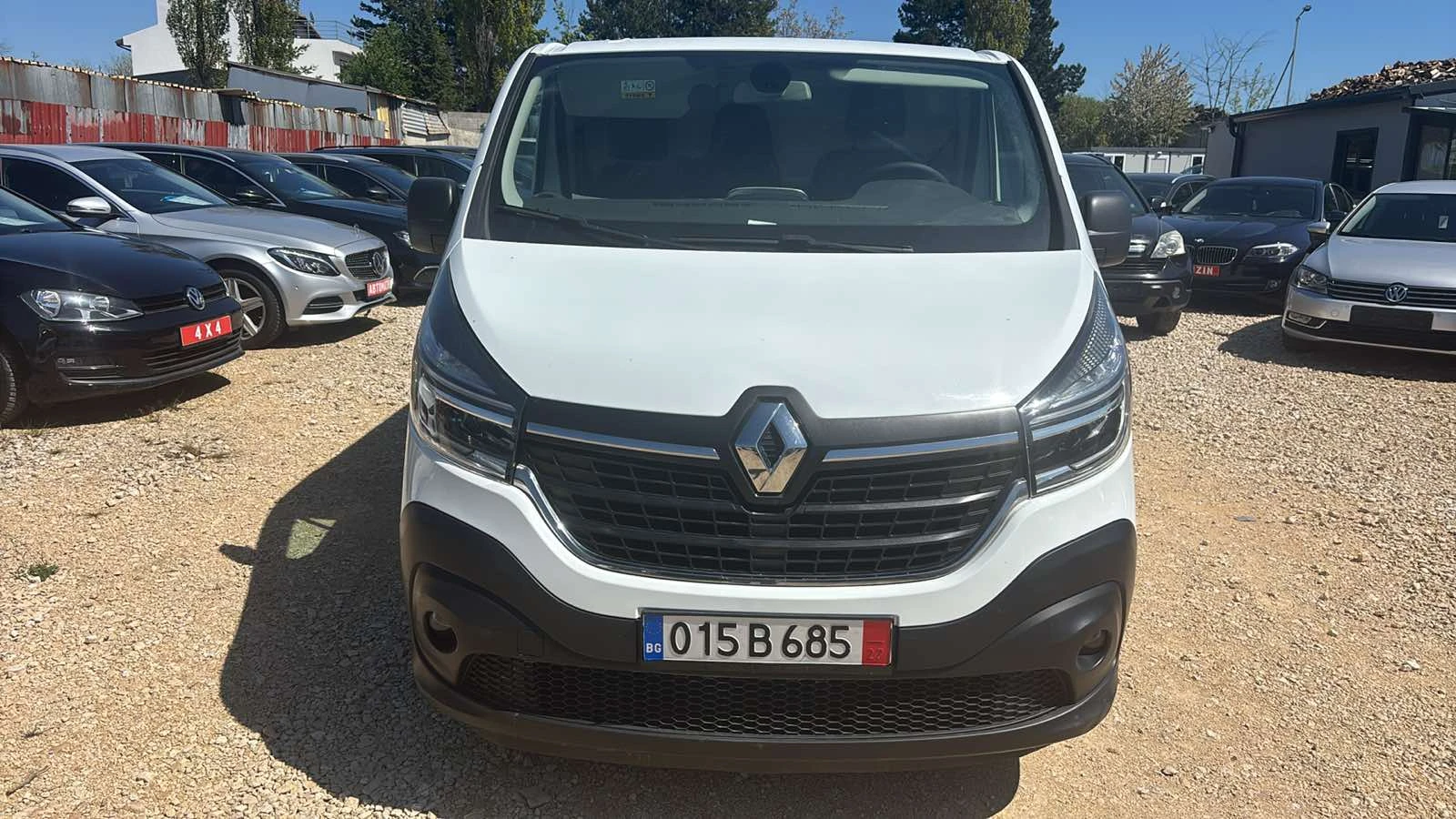 Renault Trafic 2.0 TDI EURO 6 120к.с., снимка 2 - Бусове и автобуси - 54425631