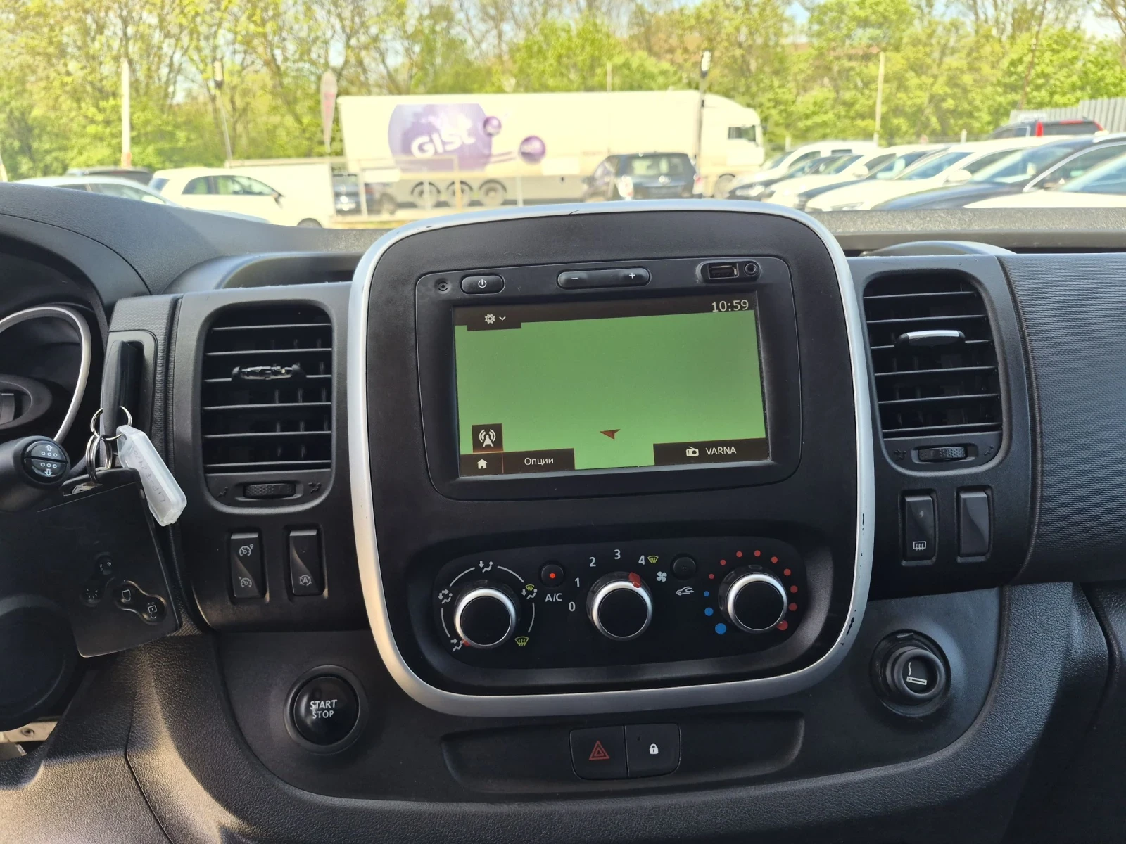 Renault Trafic 2.0 TDI EURO 6 120�.�. | Mobile.bg � ����������� 14