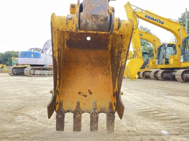 Багер Komatsu 2013 г.очакван внос, снимка 7 - Индустриална техника - 48973168