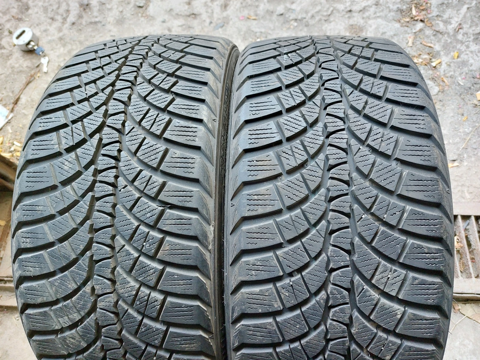 ���� 235/35R19 | Mobile.bg � ����������� 1