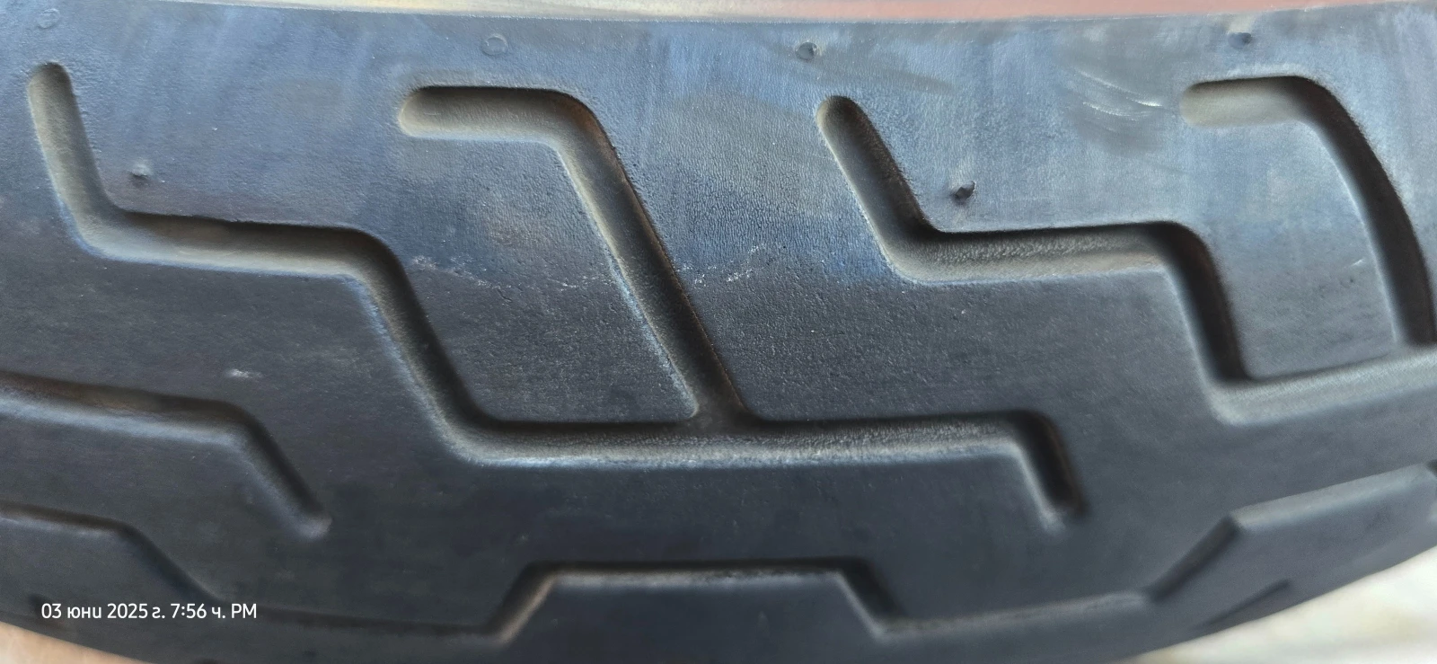 Гуми, снимка 4 - Гуми и джанти - 53918586