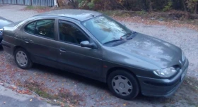 Renault Megane 1.6, 90k. LPG, снимка 2