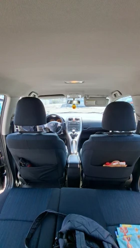 Toyota Auris, снимка 9