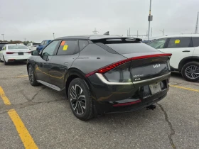 Kia EV6 LONG RANGE* 4х4* Back cam* Blind Spot* Подгрея* , снимка 4