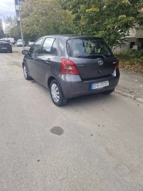Toyota Yaris, снимка 4