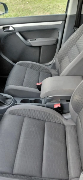 VW Touran - 4300 € / 8410.07 лв. - 24460258 6