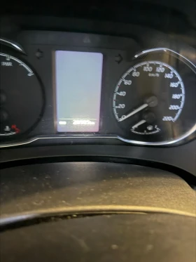 Toyota Yaris 1.5 Hibrid Avtomatik 20000km Original - 6500 € / 12712.90 лв. - 63269620 9