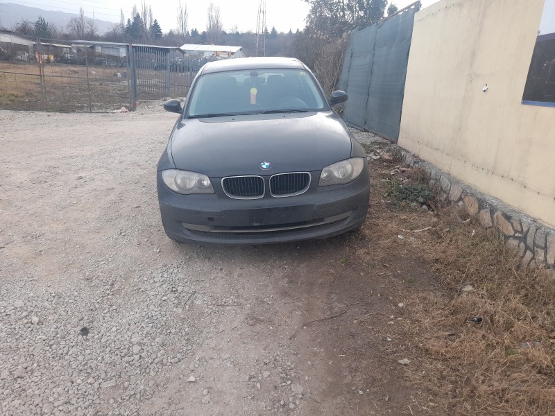 BMW 116 BMW e87 116i 122 коня, снимка 1 - Автомобили и джипове - 46232412