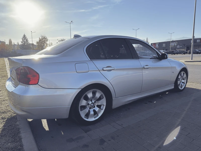 BMW 330, снимка 5 - Автомобили и джипове - 48041153