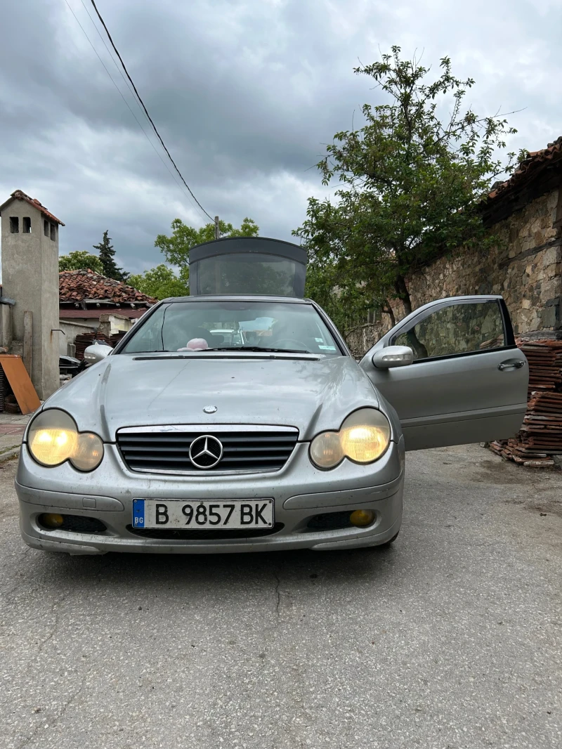 Mercedes-Benz C 200, снимка 1 - Автомобили и джипове - 48428794