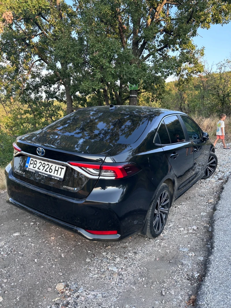 Toyota Corolla 1.8 HEV Executive plus , снимка 5 - Автомобили и джипове - 52238784