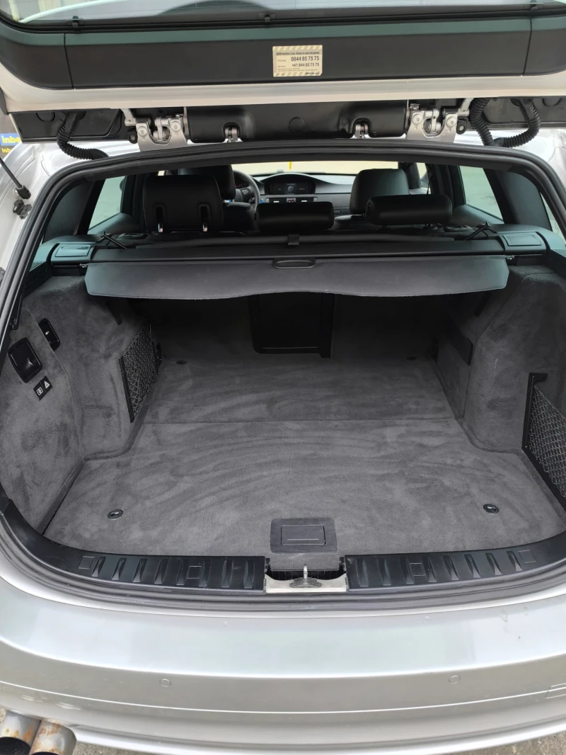 BMW 330 X-Drive, снимка 7 - Автомобили и джипове - 51747787