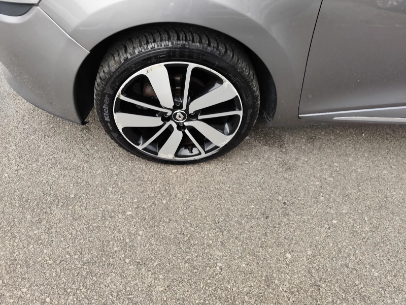 Renault Clio 1.5DCi* DUEL* EURO6B* LED* NAVI* , снимка 15 - Автомобили и джипове - 53000434