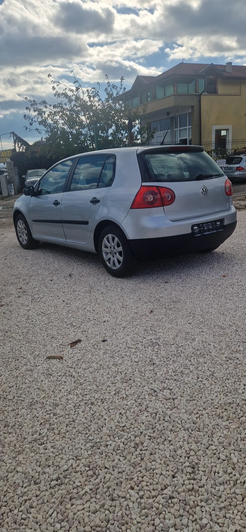 VW Golf 1.9tdi, снимка 6 - Автомобили и джипове - 53378054