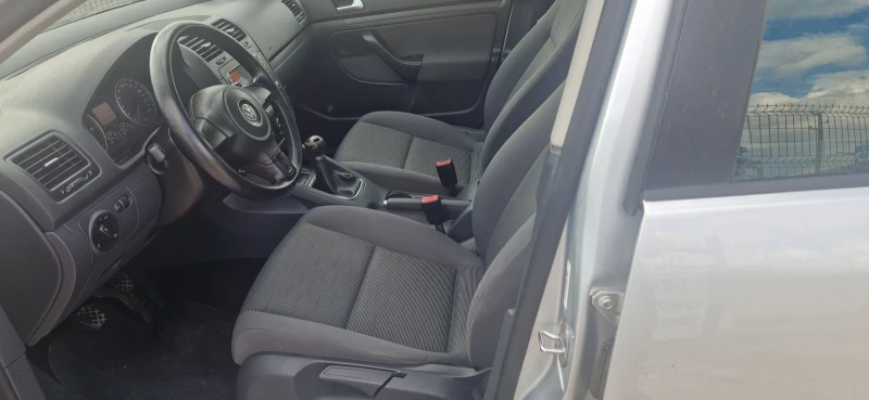 VW Golf 1.9tdi, снимка 8 - Автомобили и джипове - 53378054