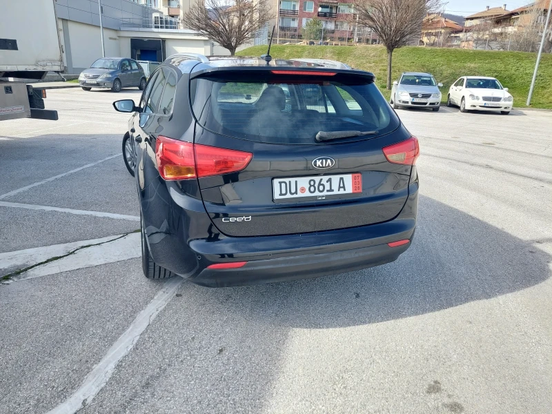 Kia Ceed 1.4 MPI 101 к.с., снимка 4 - Автомобили и джипове - 53535708