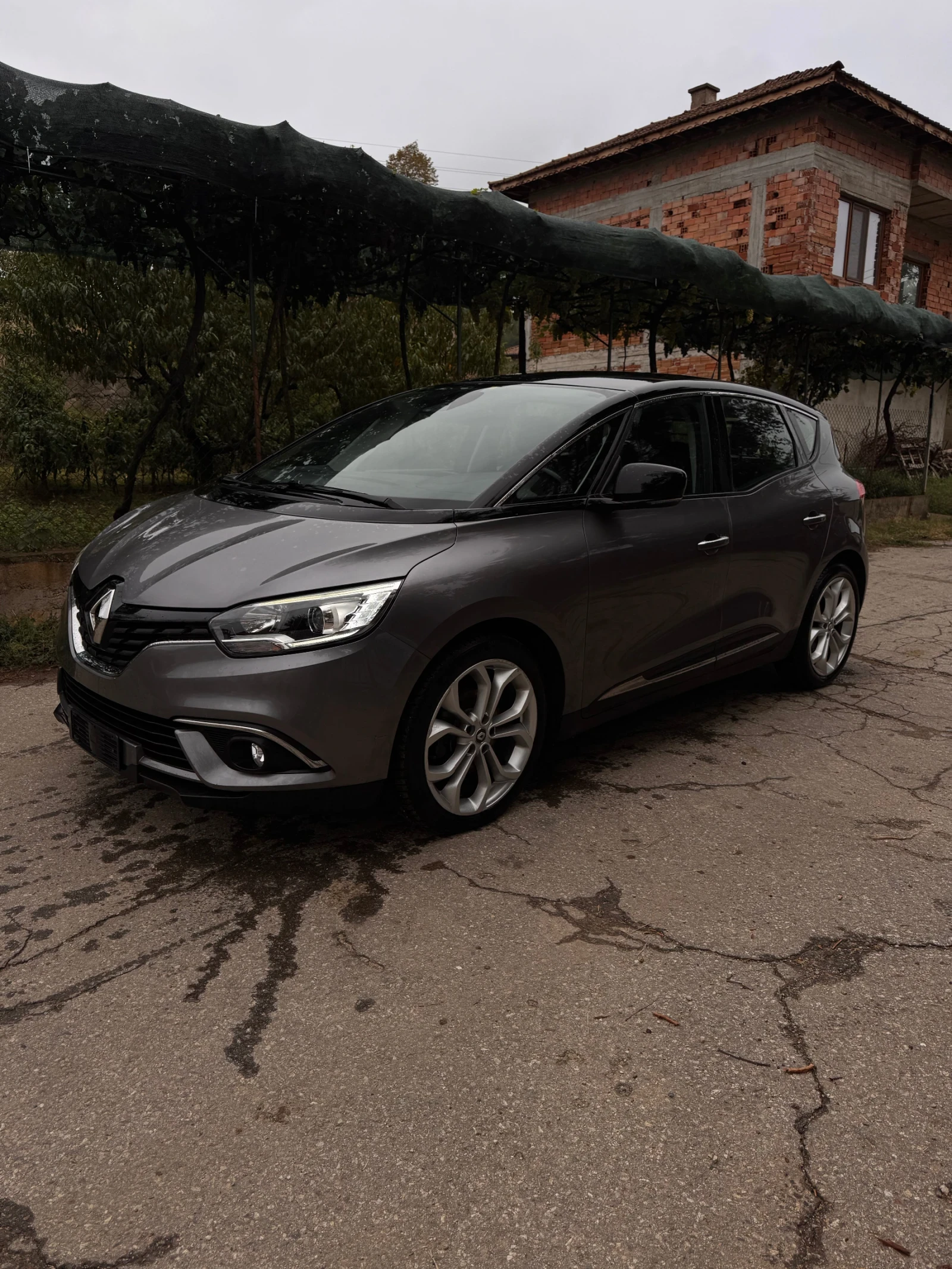 Renault Scenic, снимка 1