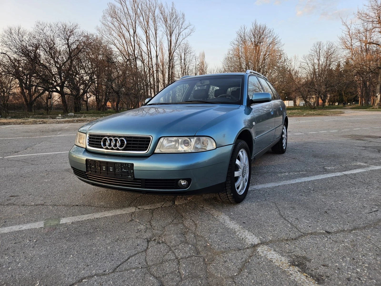 Audi A4 1.6. 101к.с ТОП - изображение 2