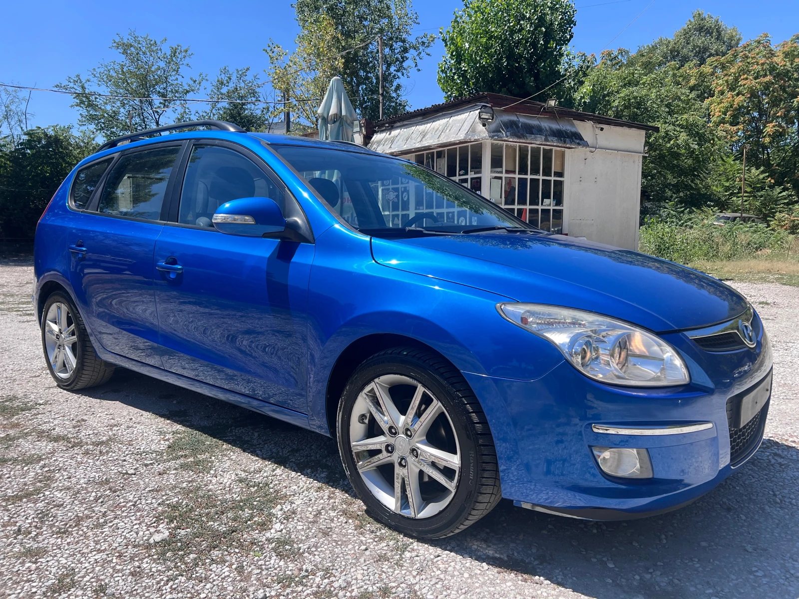 Hyundai I30 2.0 i 16v ch - изображение 2