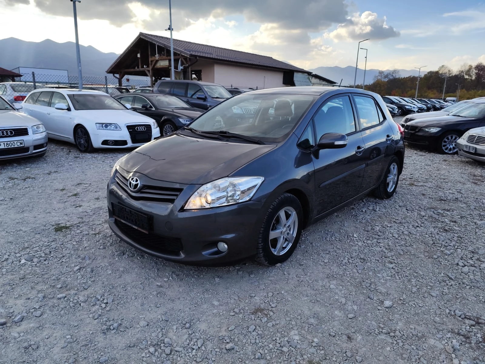 Toyota Auris 1.4 дизел - [1] 