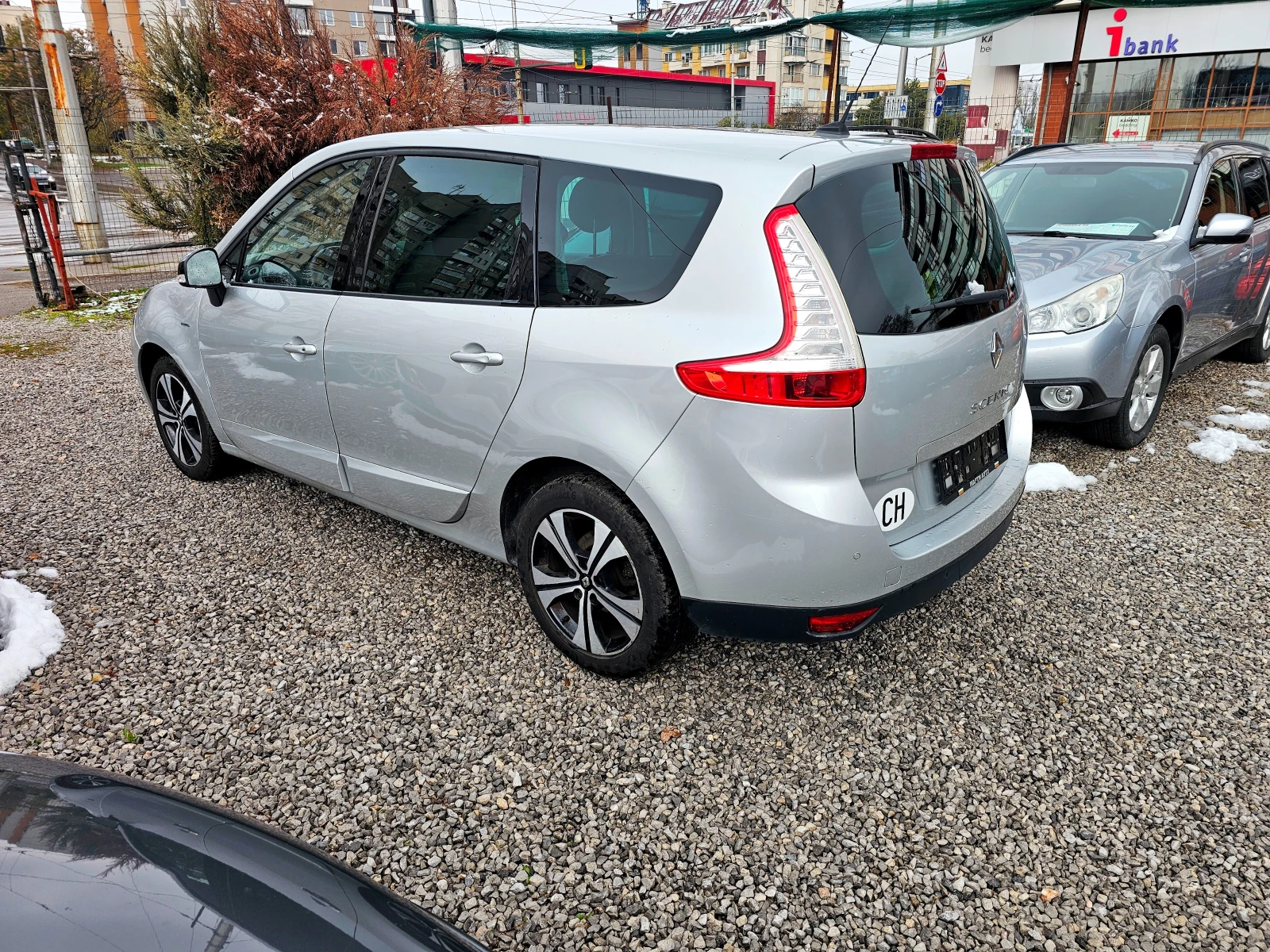 Renault Grand scenic 2.0i-140kc-NAVI - изображение 5