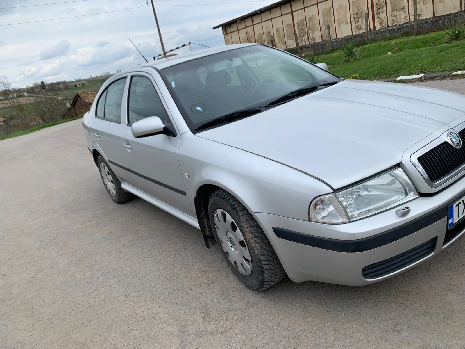 Skoda Octavia 1.6 i - изображение 4