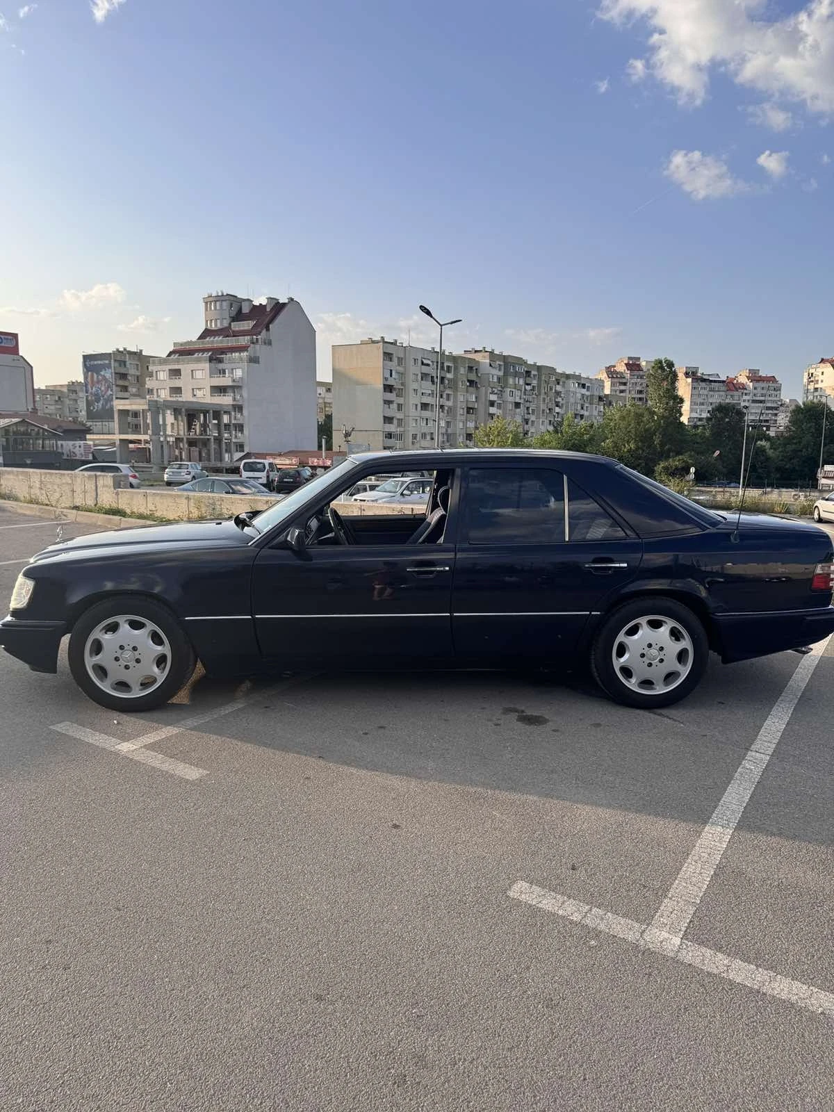 Mercedes-Benz 124 2.2 150 к.с. - изображение 2
