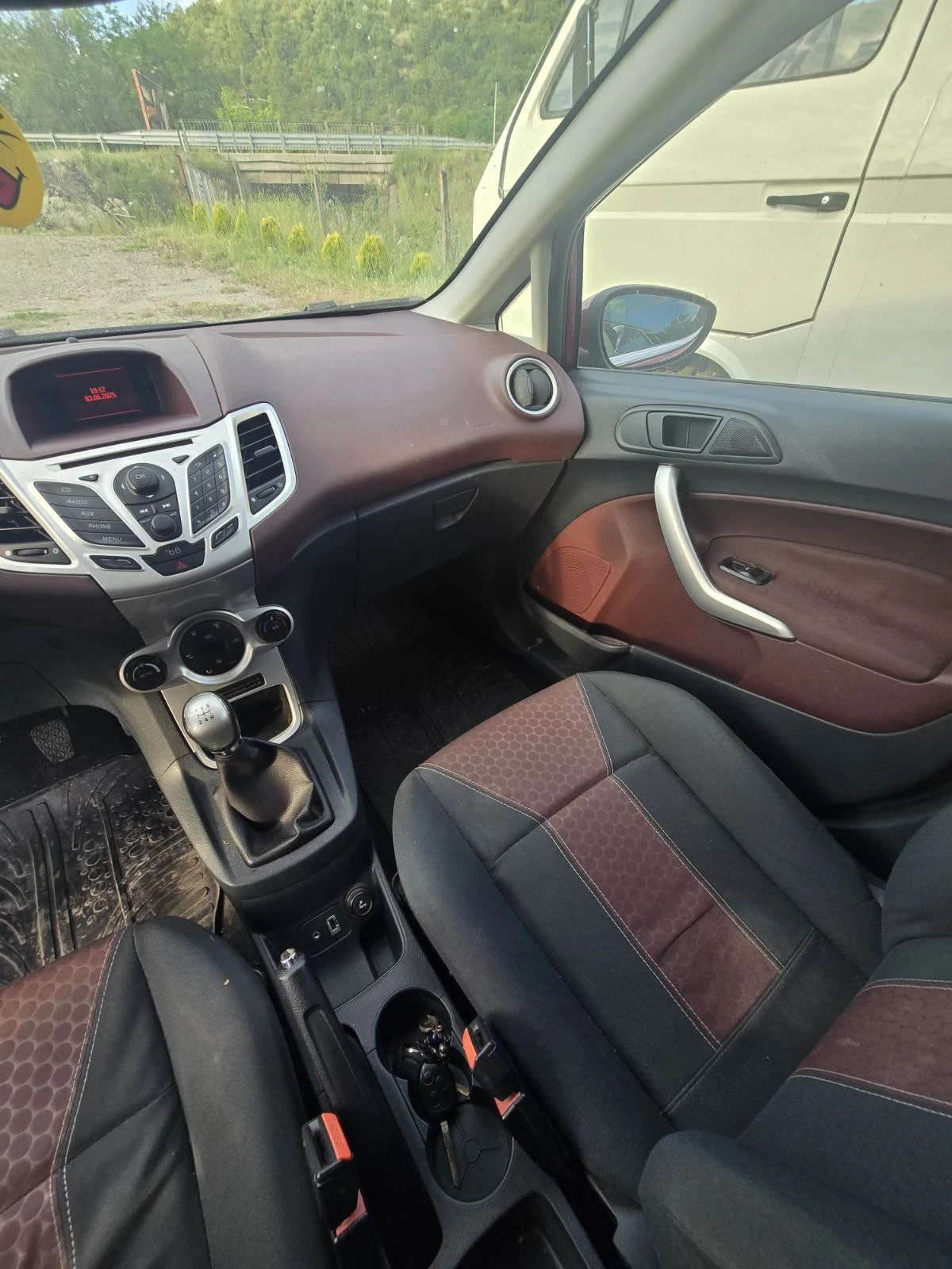 Ford Fiesta  - изображение 5