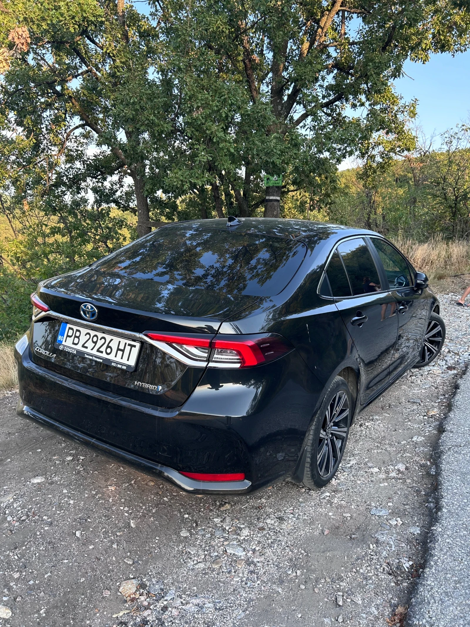 Toyota Corolla 1.8 HEV Executive plus  - изображение 3