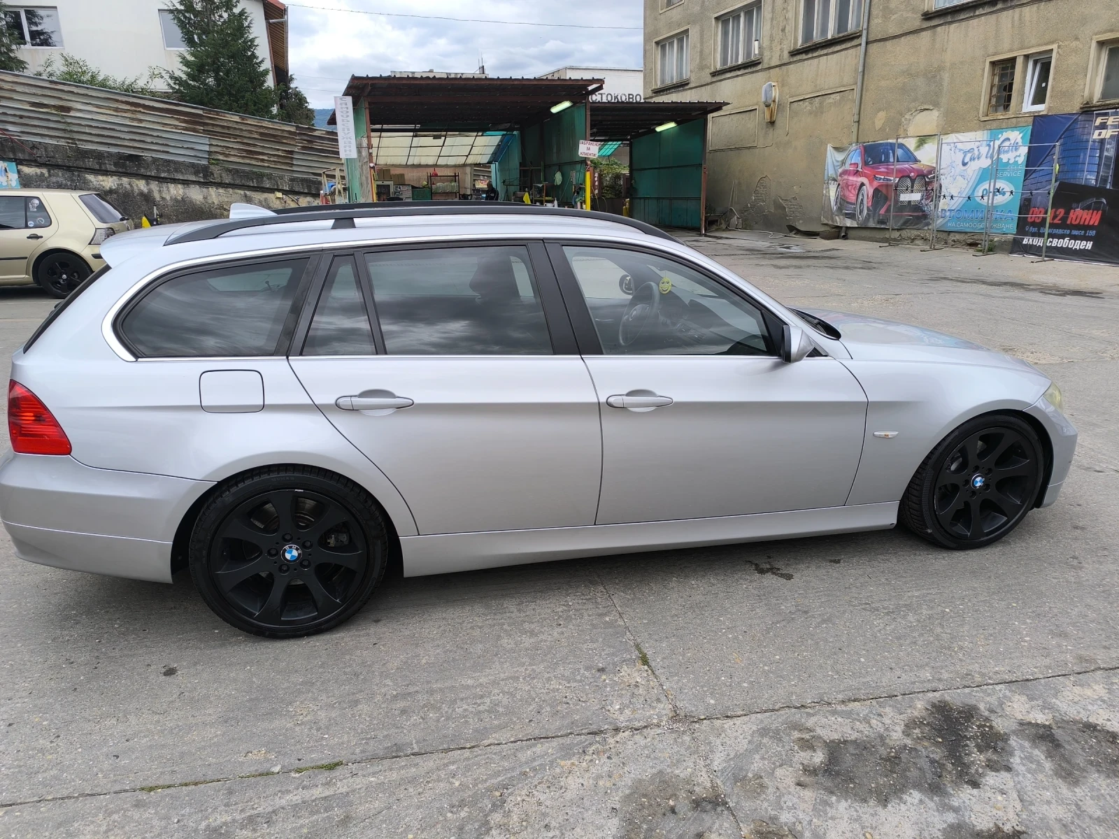 BMW 330 X-Drive - изображение 4