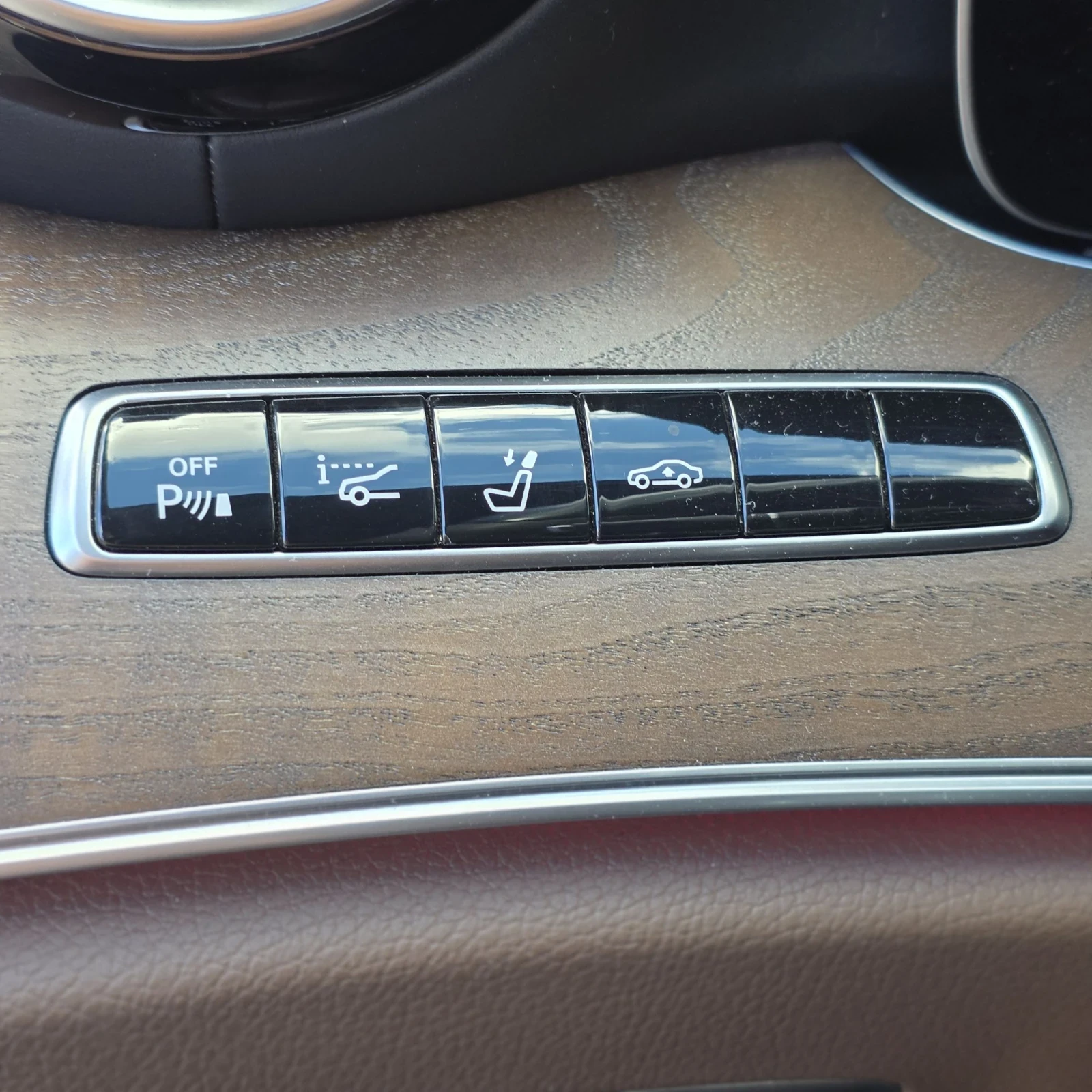 Mercedes-Benz E 63 AMG S/V8 BiTurbo/4Matic+ /612KC/  | Mobile.bg   11