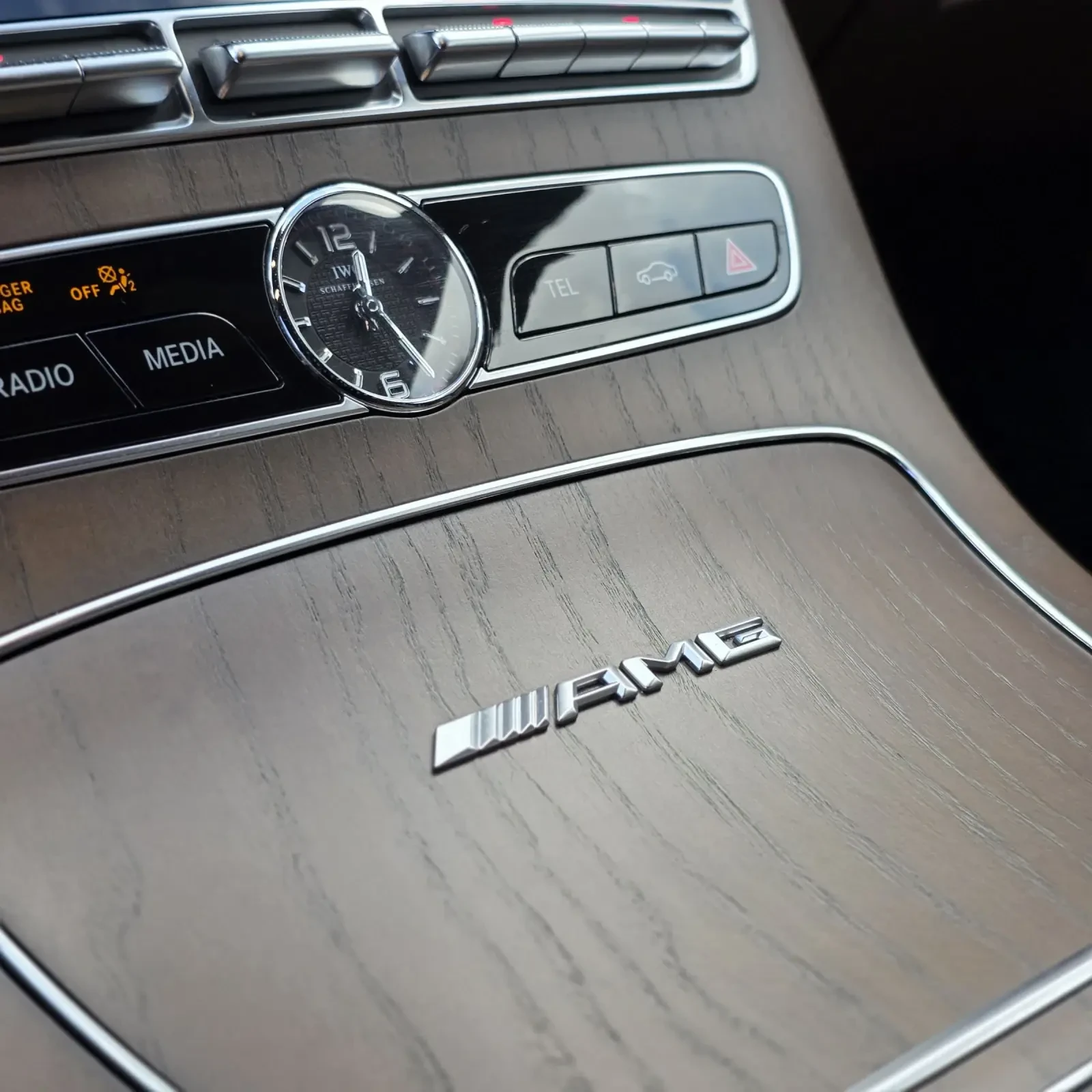 Mercedes-Benz E 63 AMG S/V8 BiTurbo/4Matic+ /612KC/  | Mobile.bg   12