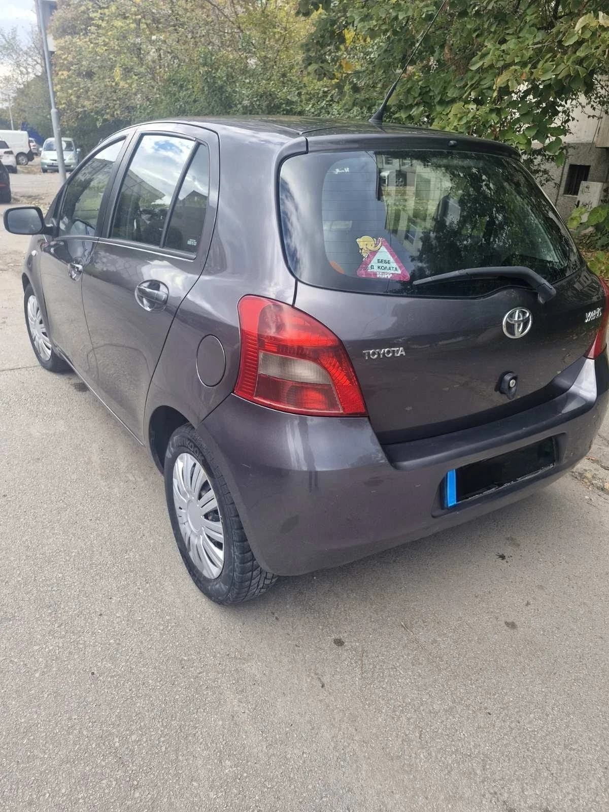 Toyota Yaris  - изображение 3