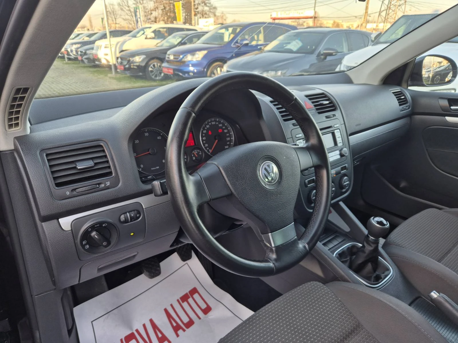 VW Golf 1.9TDI-105кс-2008г - изображение 7