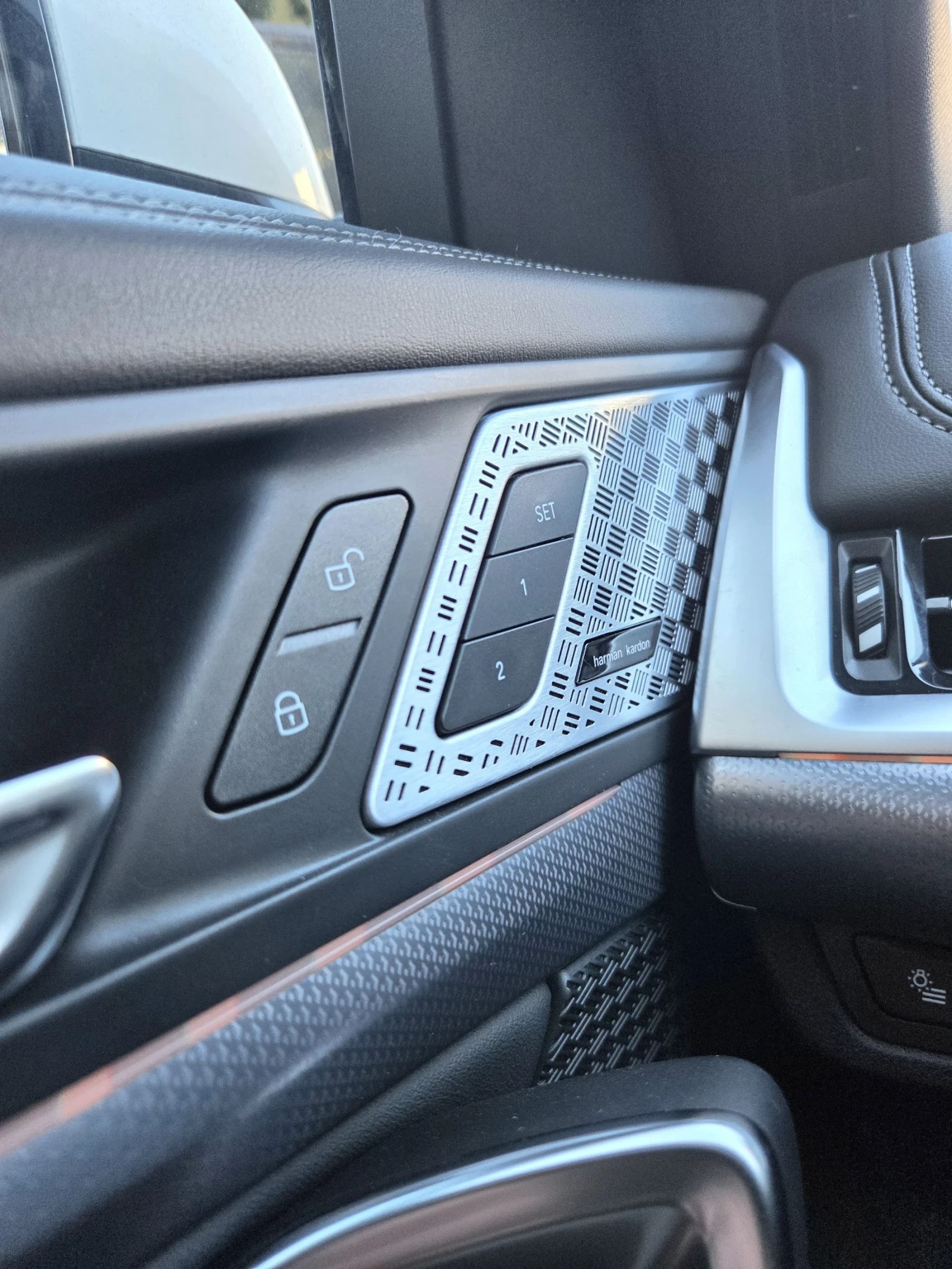 BMW iX1 M* xDrive30* Laser* HeadUp* Memory* Panorama*  | Mobile.bg � ����������� 11