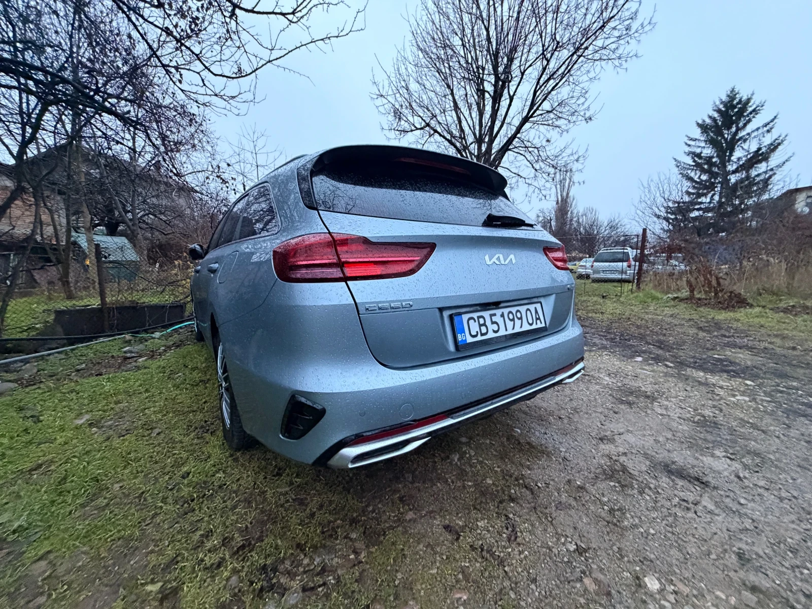 Kia Ceed Plug-in Hybrid - изображение 4