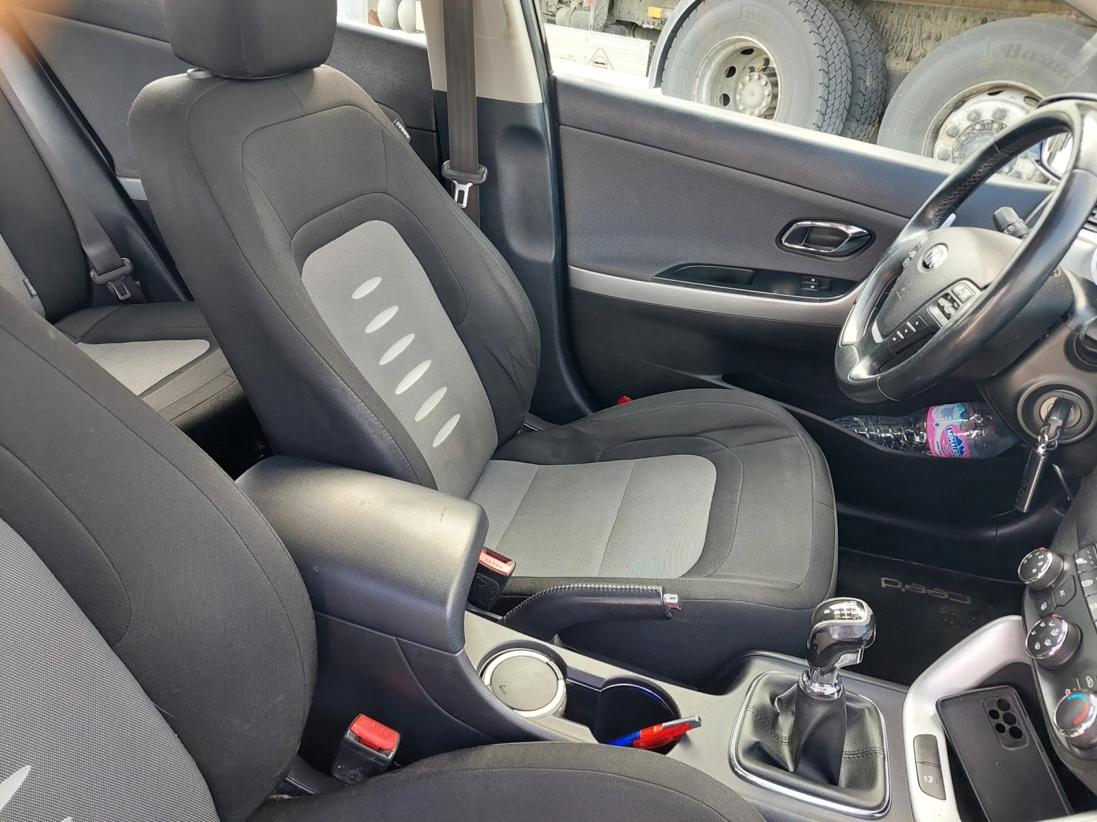 Kia Ceed 1.4 MPI 101 �.�. | Mobile.bg � ����������� 12