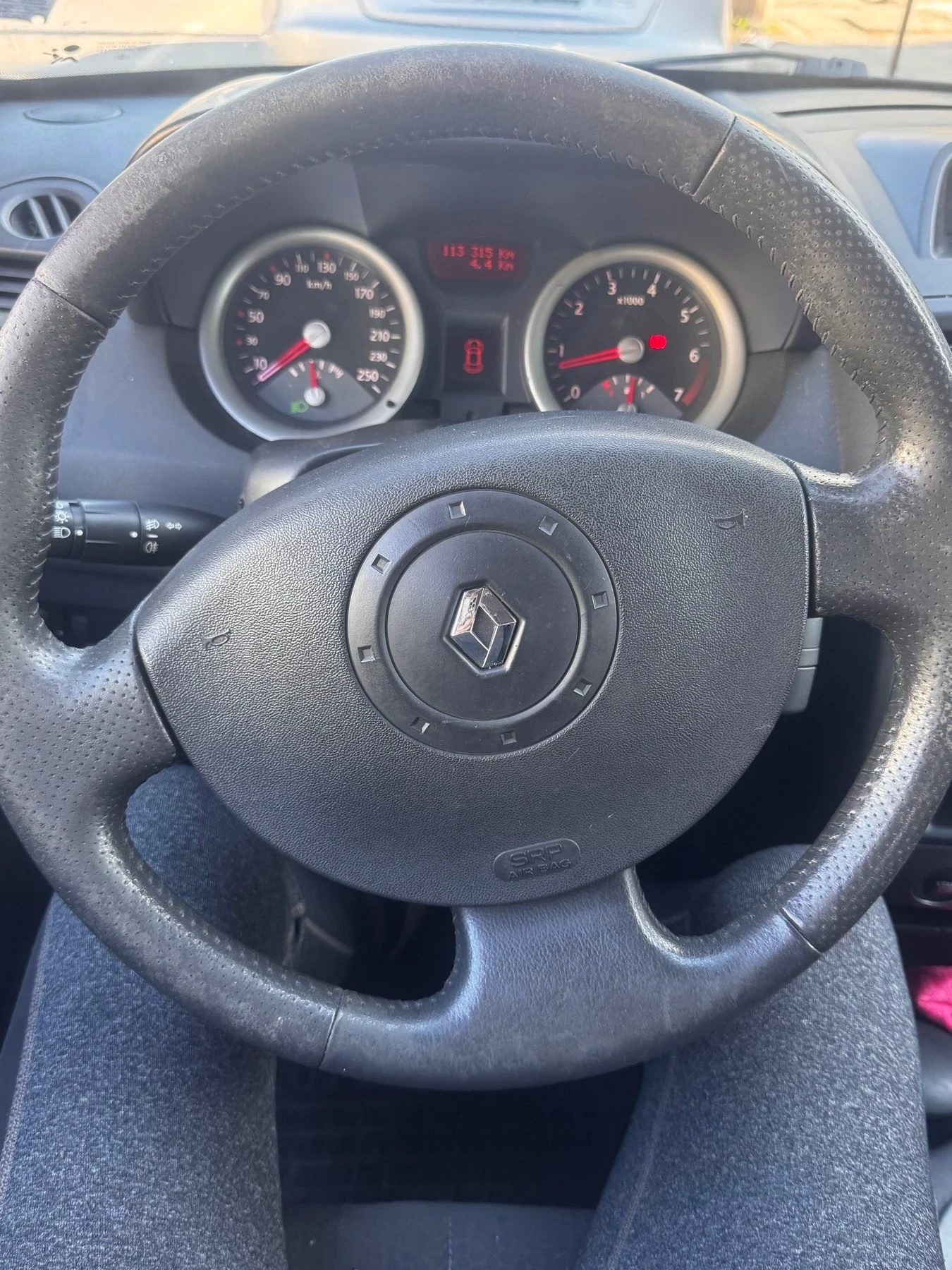 Renault Megane Megane - изображение 4