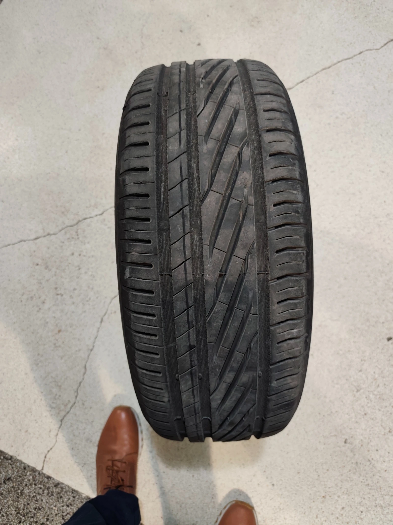 Toyota Avensis, снимка 16 - Автомобили и джипове - 53737405