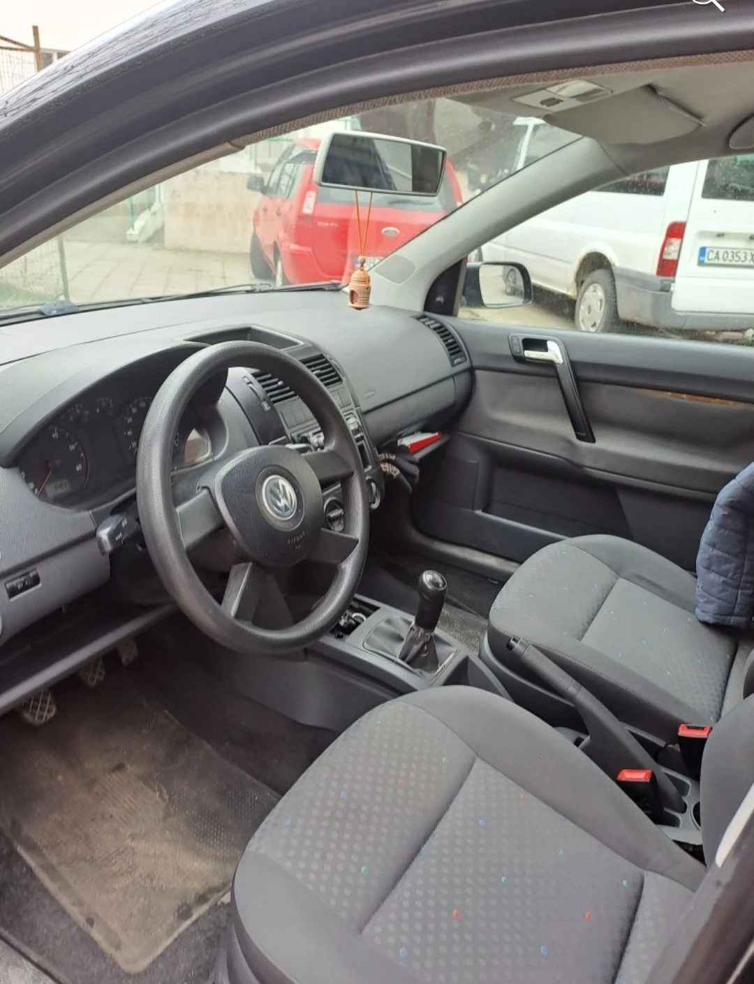 VW Polo, снимка 6 - Автомобили и джипове - 53918451