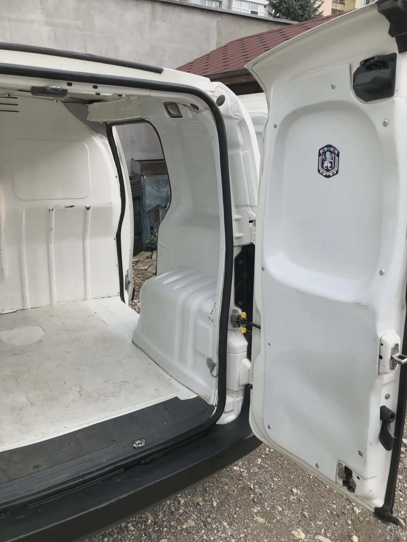 Citroen Nemo 1.4 diesel klima ПЕРФЕКТЕН, снимка 10 - Автомобили и джипове - 54001236