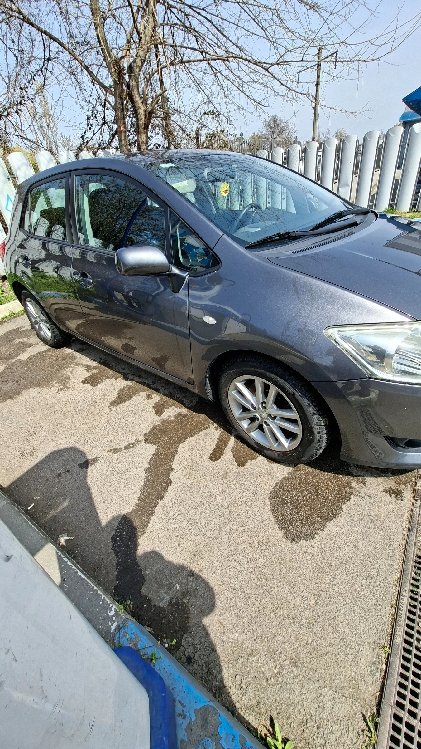 Toyota Auris, снимка 3 - Автомобили и джипове - 54180019