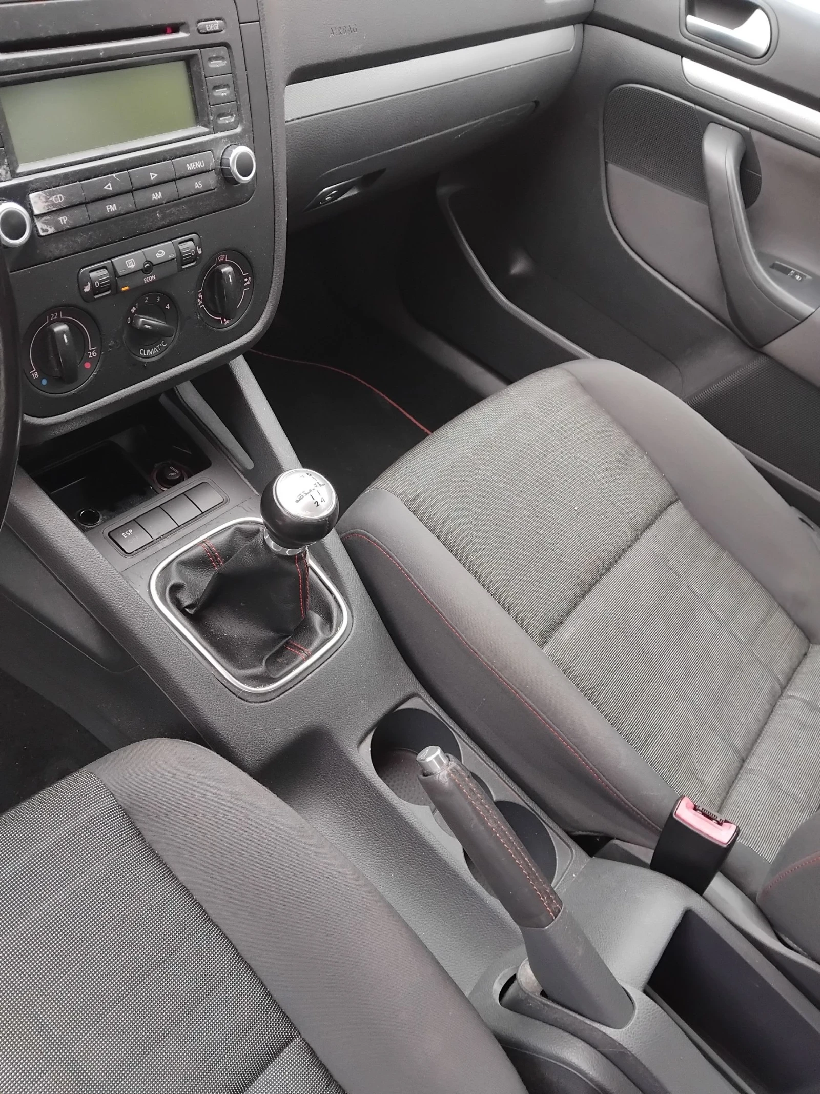 VW Golf, снимка 15 - Автомобили и джипове - 54212304