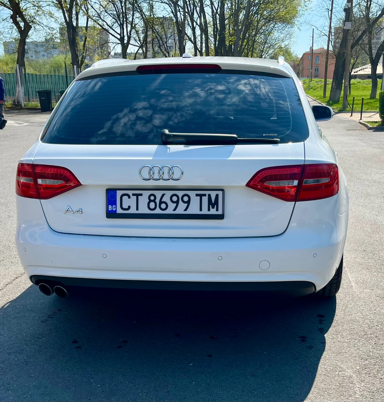 Audi A4 2.0 TDI, снимка 3 - Автомобили и джипове - 54252337