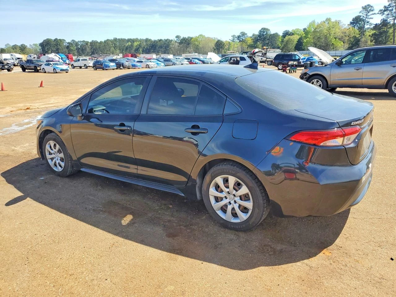 Toyota Corolla 1.8l Le* FWD* ����� �� ���*  | Mobile.bg � ����������� 2