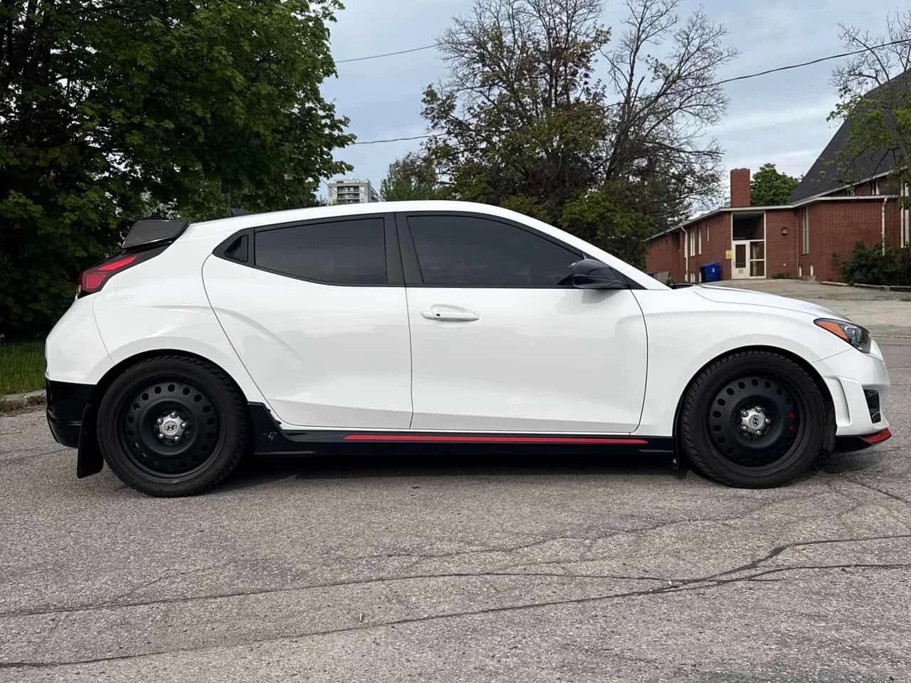 Hyundai Veloster  | DCT | N | CARFAX | ПОДГРЕВ | + ДЖАНТИ | , снимка 3 - Автомобили и джипове - 54641087